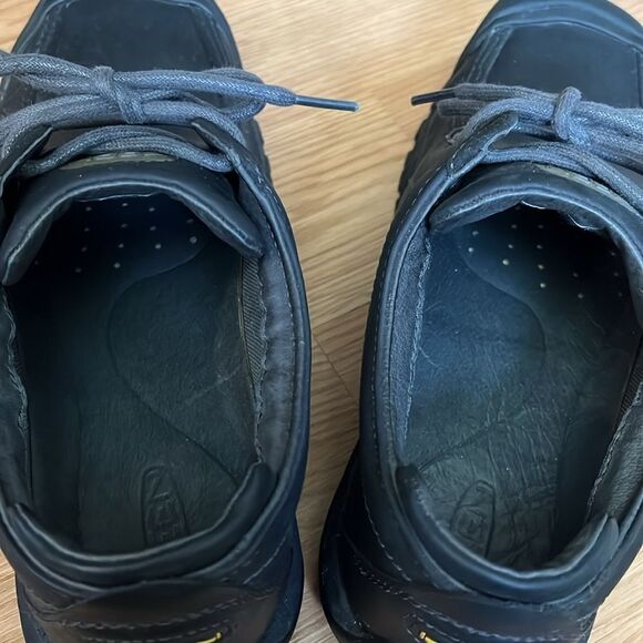 KEEN MEN’S OXFORD BLACK LEATHER SHOES - Picture 4 of 6